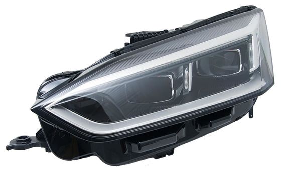 8W6941773D المصباح الأمامي لـ AUDI A5 (F53 ، F5P)